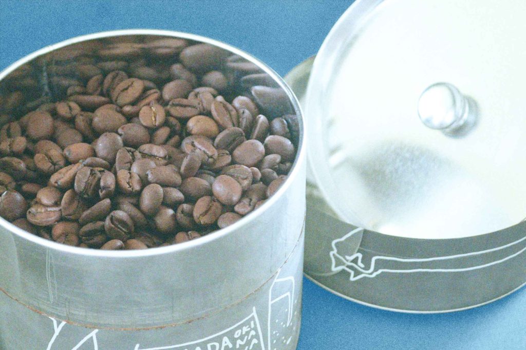 Mug Cup, Tin Box, Tote Bag Teamed up for Original Products | YAMADA COFFEE OKINAWA